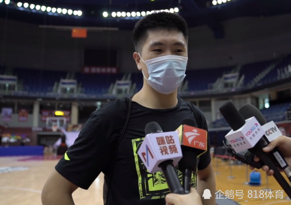 海星体育-夏洛特黄蜂冲刺阶段强势反弹，志在德甲名次提升，信心回归，团队化学反应显著的简单介绍