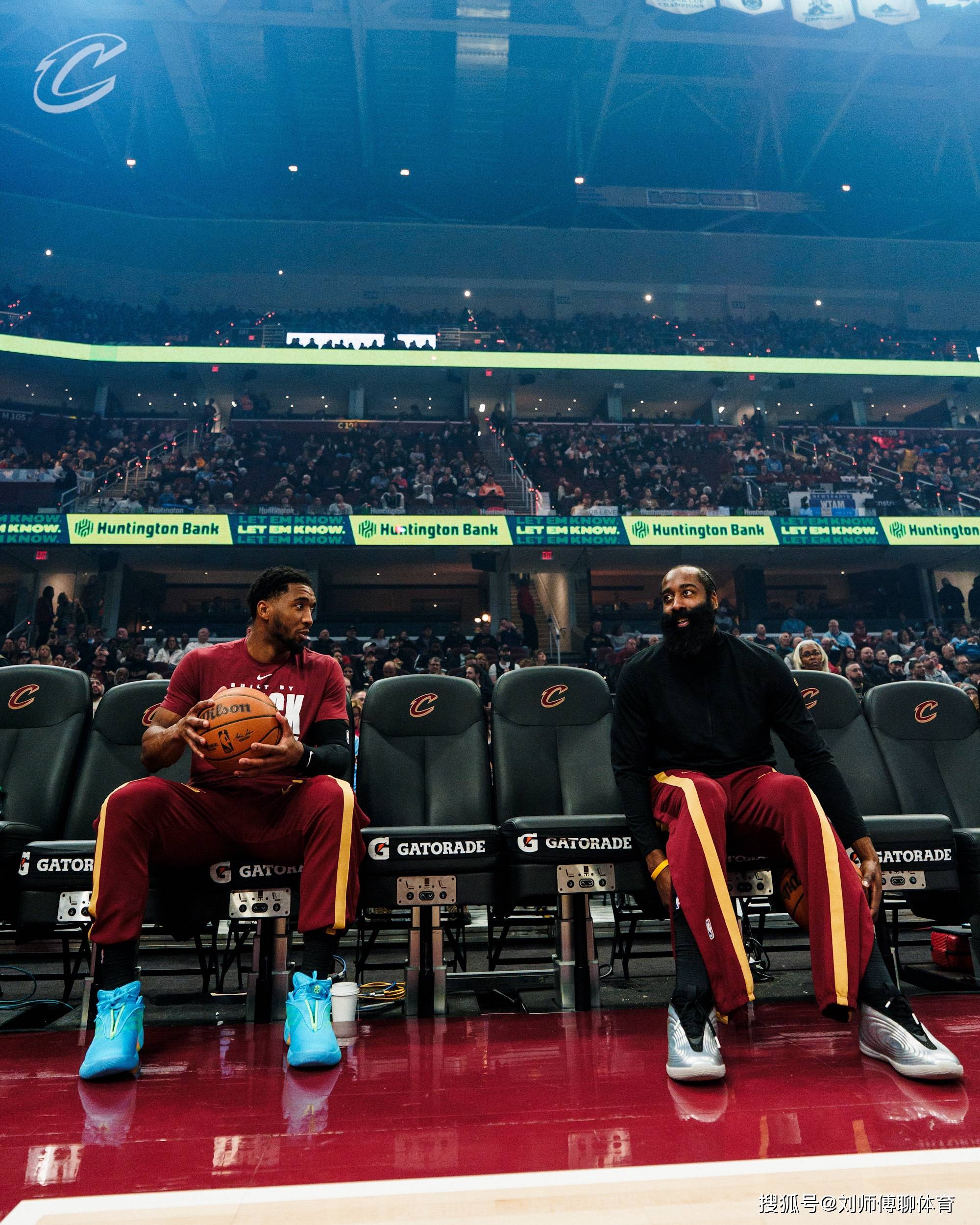 海星体育- 哈登关键节点精彩发挥,c9带队取胜了吗 