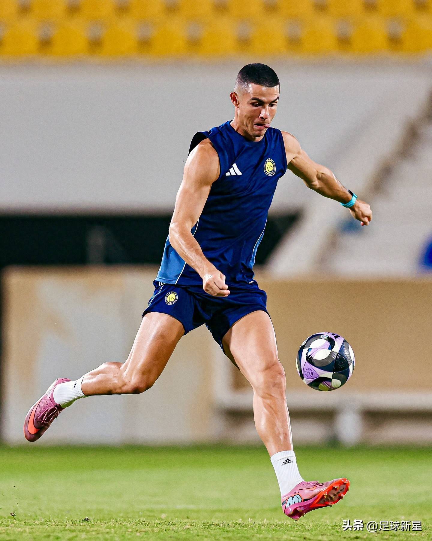 海星体育-关于C罗新星回归赛场表现惊艳，FPX未来可期！的信息